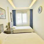 26 Cleopatra Legacy Apartman *