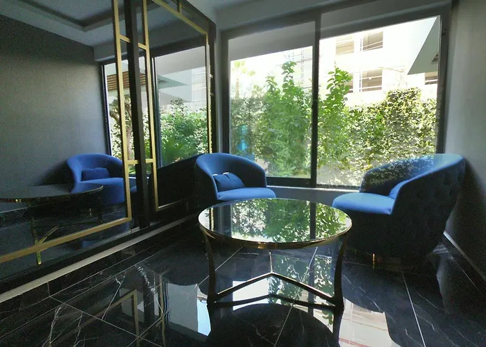 Apartment 26 Cleopatra Legacy *