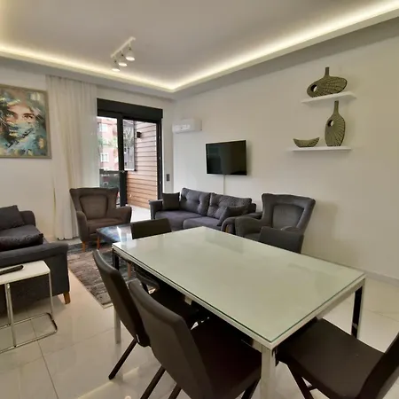 26 Cleopatra Legacy No 8